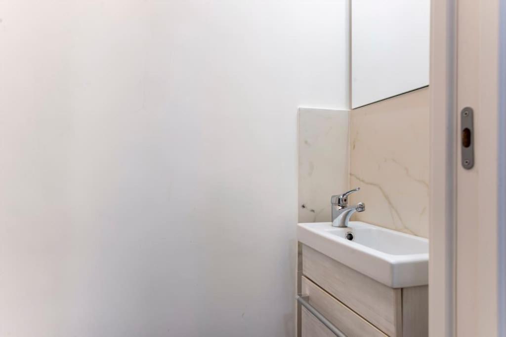 Holiday Apartment Rome Lr Blue Exterior photo